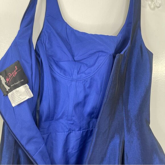 Mac Duggal 12225 Sapphire Front Slit Square Neck Ballgown With Train, Size 6 - Picture 12 of 13